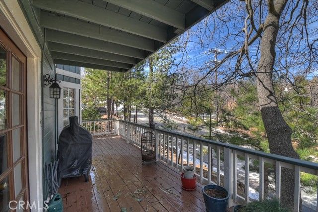 28223 North Bay, Lake Arrowhead, CA 92352