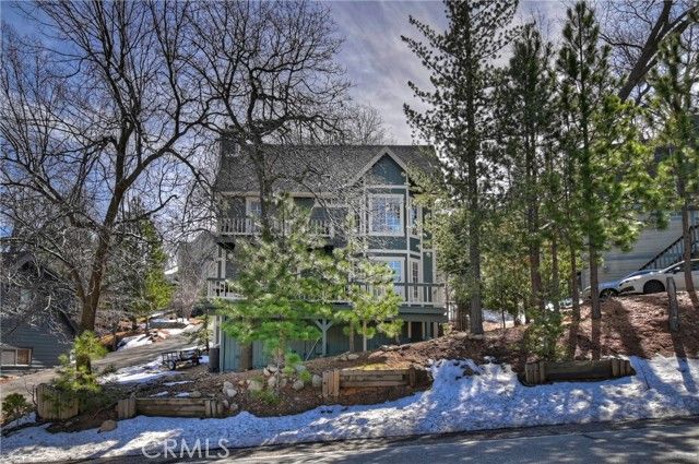 28223 North Bay, Lake Arrowhead, CA 92352
