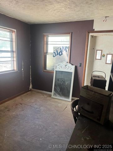 310 N Rowe, Pryor, OK 74361