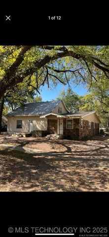 310 N Rowe, Pryor, OK 74361