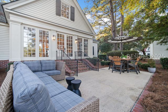 10 E Cottage Cir, Bluffton, SC 29910