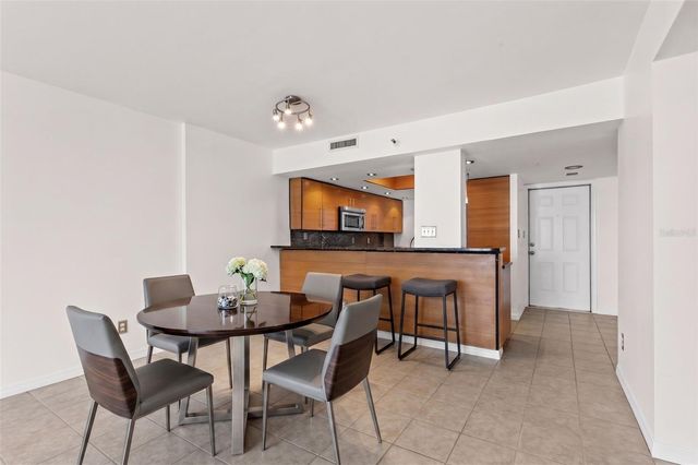 201 W LAUREL STREET 907, Tampa, FL 33602