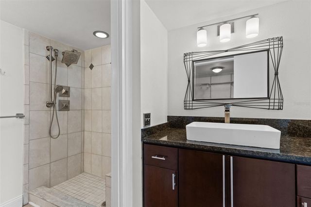 201 W LAUREL STREET 907, Tampa, FL 33602