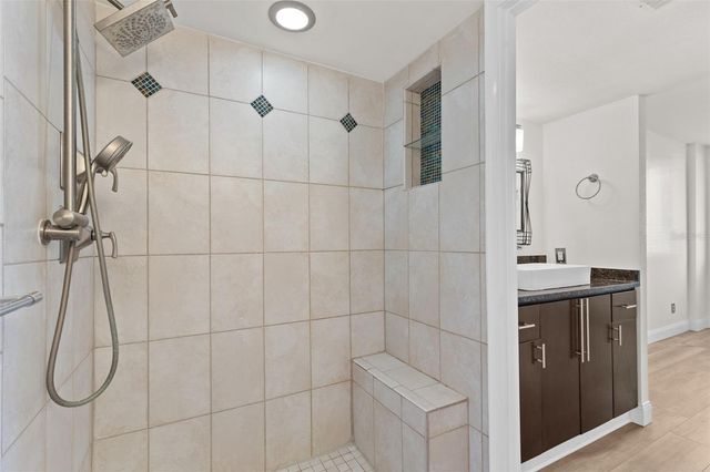 201 W LAUREL STREET 907, Tampa, FL 33602