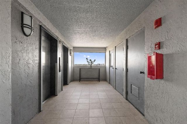 201 W LAUREL STREET 907, Tampa, FL 33602