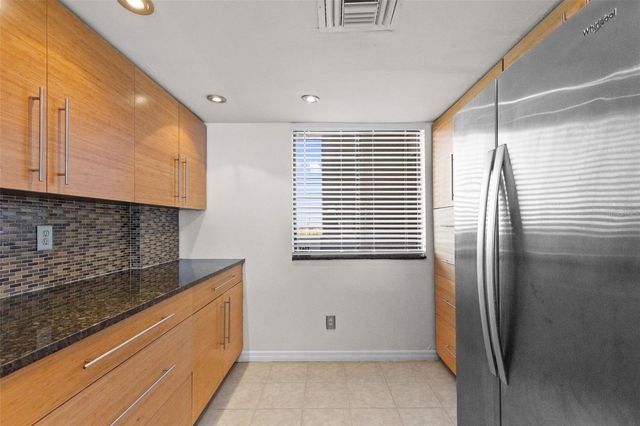 201 W LAUREL STREET 907, Tampa, FL 33602