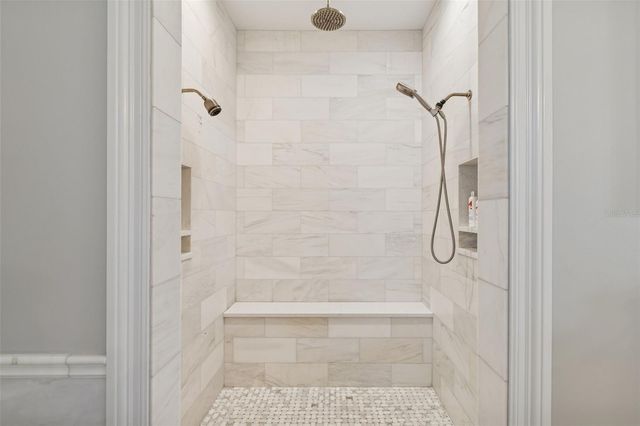 4909 W SPRING LAKE DRIVE, Tampa, FL 33629