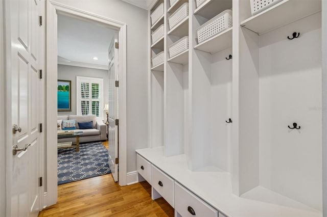 4909 W SPRING LAKE DRIVE, Tampa, FL 33629