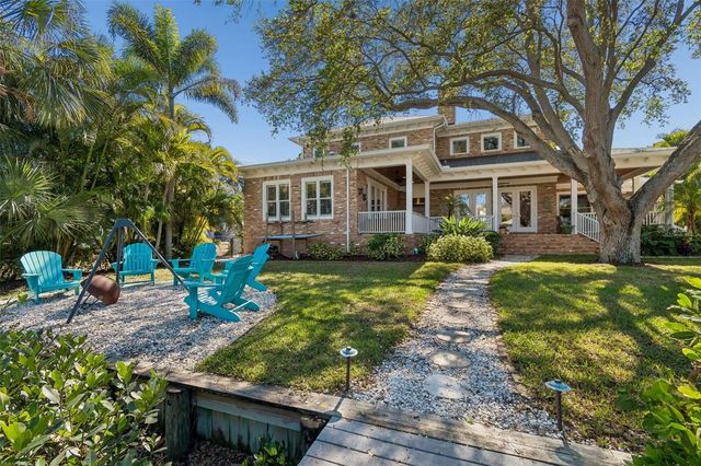 4909 W SPRING LAKE DRIVE, Tampa, FL 33629