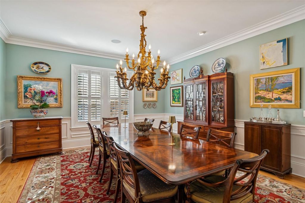 Image 12 of property listing at 4909 W SPRING LAKE DRIVE, Tampa, FL 33629