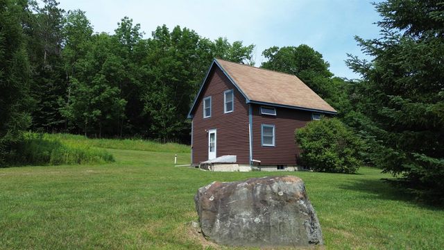 820 Texas Hill Road, Huntington, VT 05462