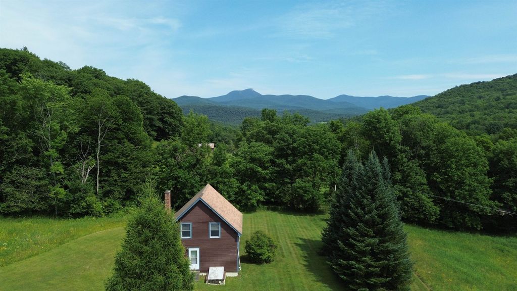 820 Texas Hill Road, Huntington, VT 05462