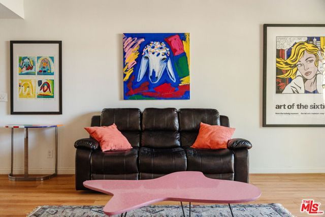 10336 Almayo Avenue 302, Los Angeles, CA 90064