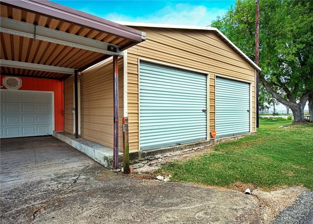 116 Sunset Dr, Mathis, TX 78368