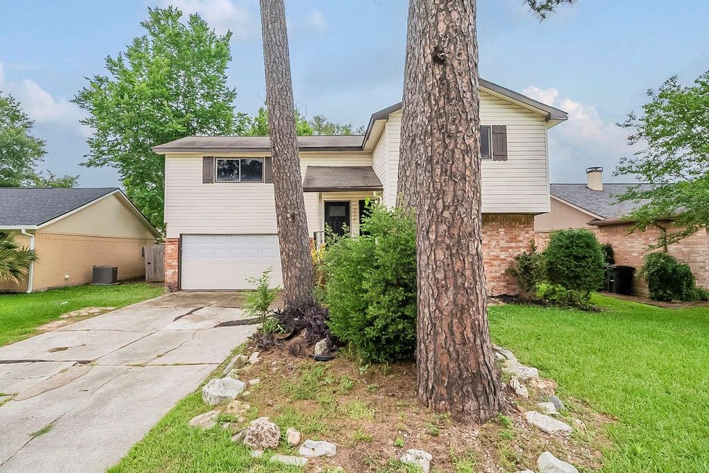2335 Marble Falls Drive, Spring, TX 77373