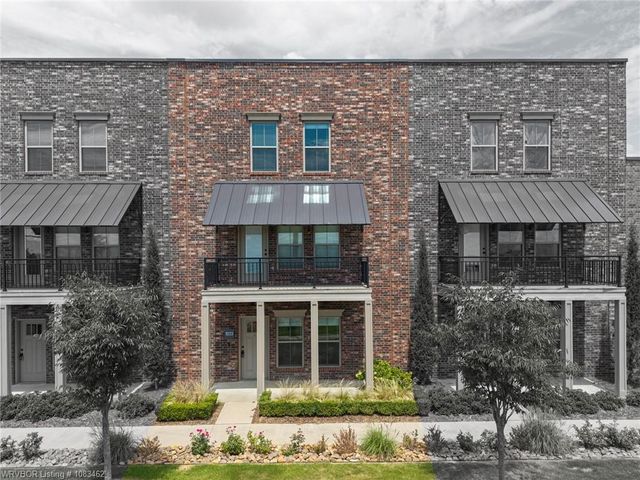 9223 RA Young Jr Drive, Fort Smith, AR 72916