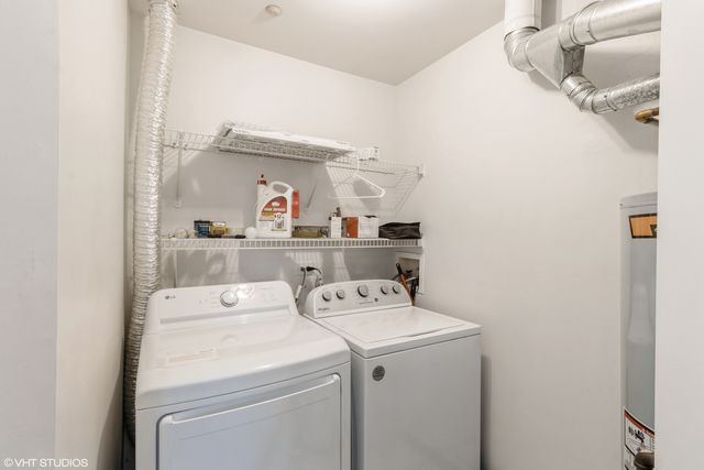 1412 W Crane Street 1, Arlington Heights, IL 60004