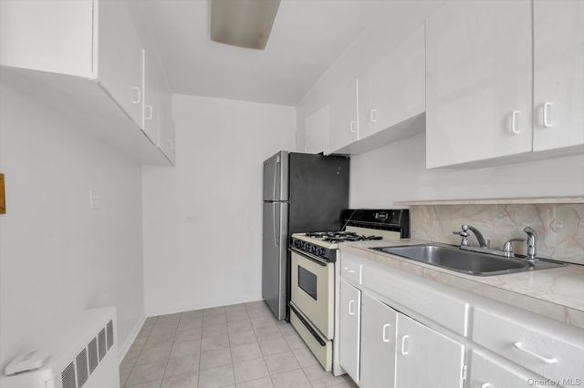 13-52 Bell Boulevard 215, Bayside, NY 11360