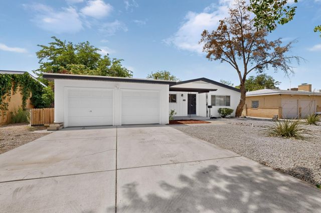 1305 Chama Street NE, Albuquerque, NM 87110