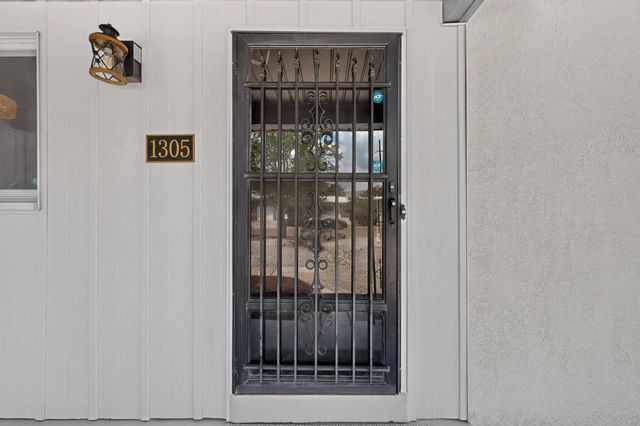 1305 Chama Street NE, Albuquerque, NM 87110