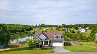 977 Garnet Circle, Chesnee, SC 29323