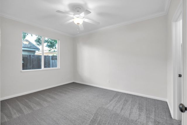 1650 Grey Bunny Dr, Roseville, CA 95747