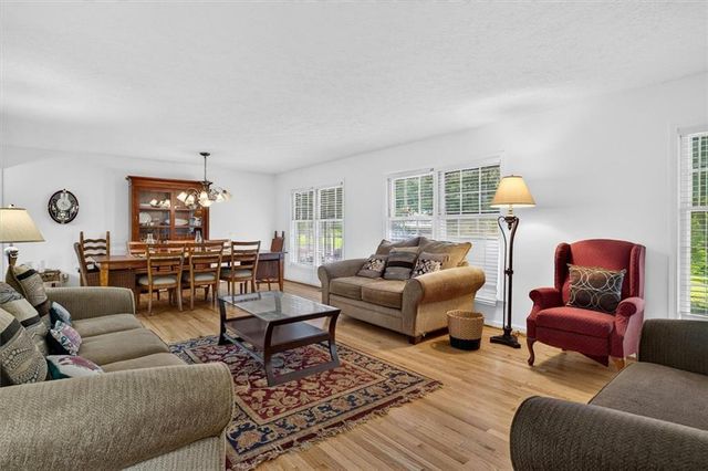 3009 Meadow Drive, Marietta, GA 30062