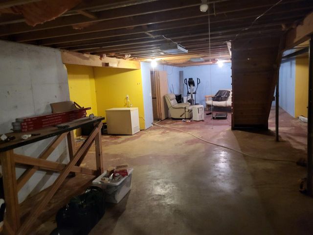 223 E Wisconsin Avenue, Monticello, WI 53570