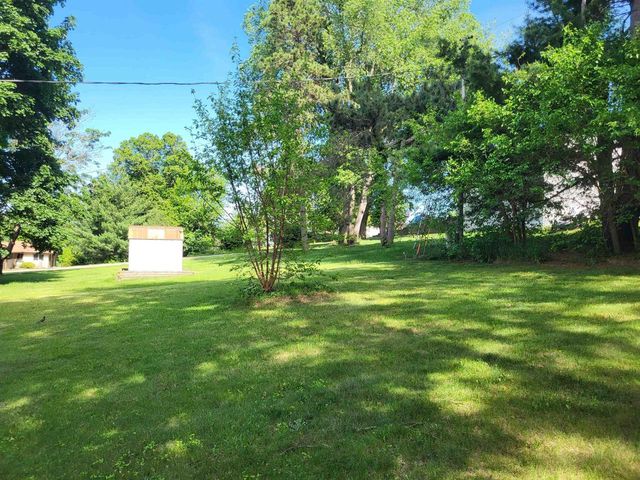 223 E Wisconsin Avenue, Monticello, WI 53570