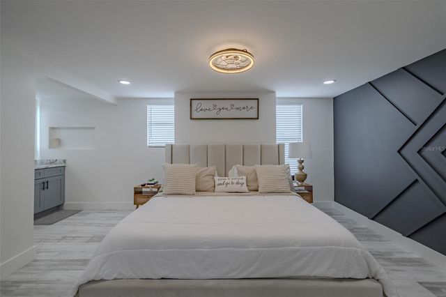 23700 LAKE HILLS DRIVE, Lutz, FL 33559