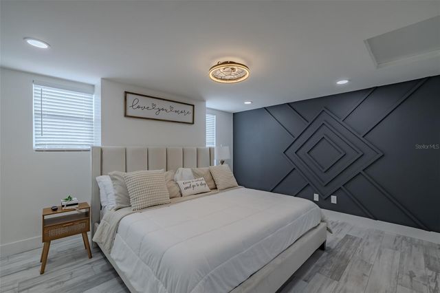 23700 LAKE HILLS DRIVE, Lutz, FL 33559