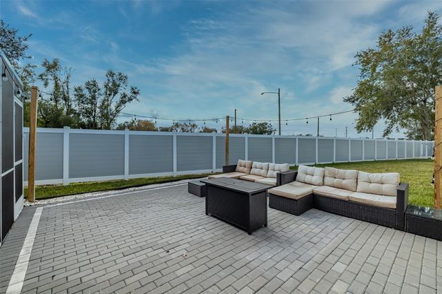 23700 LAKE HILLS DRIVE, Lutz, FL 33559