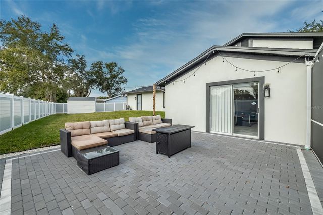 23700 LAKE HILLS DRIVE, Lutz, FL 33559