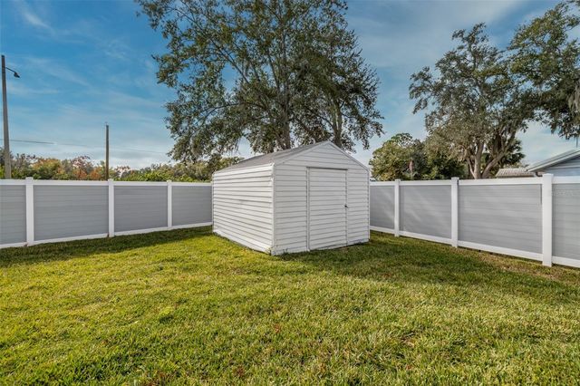 23700 LAKE HILLS DRIVE, Lutz, FL 33559