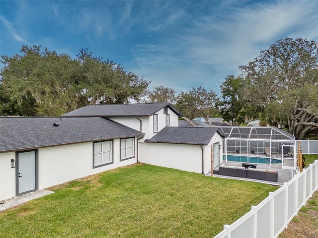 23700 LAKE HILLS DRIVE, Lutz, FL 33559