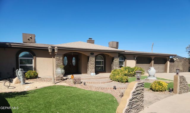 14800 KINGSTON DR Road, Horizon City, TX 79928