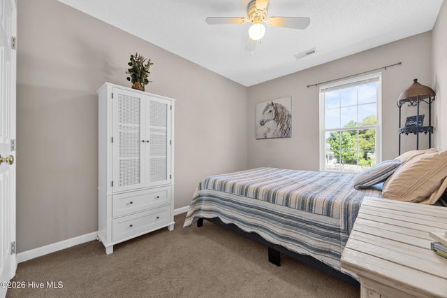 10023 Winding Branches Drive SE, Belville, NC 28451