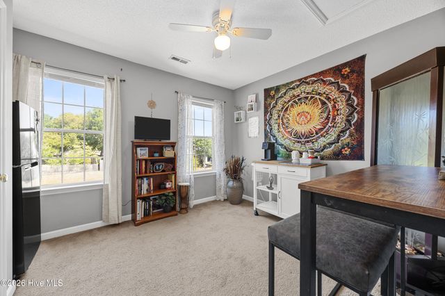 10023 Winding Branches Drive SE, Belville, NC 28451