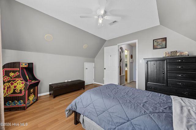10023 Winding Branches Drive SE, Belville, NC 28451