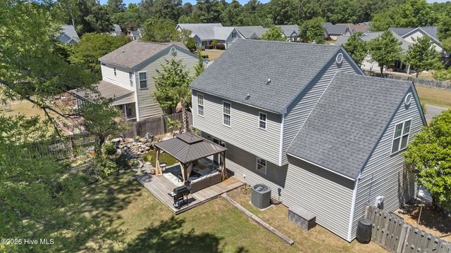 10023 Winding Branches Drive SE, Belville, NC 28451