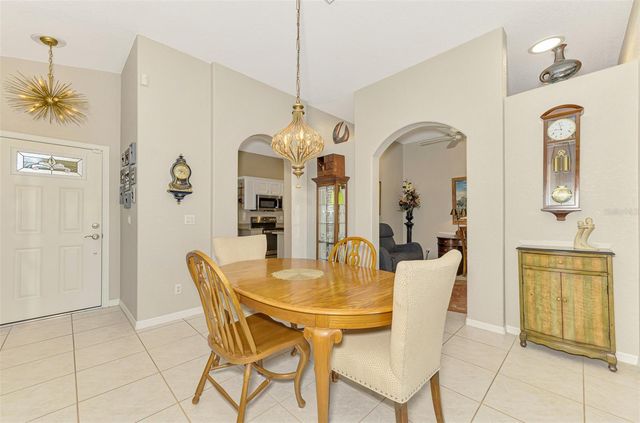 1771 FOUNTAIN VIEW CIRCLE, Venice, FL 34292