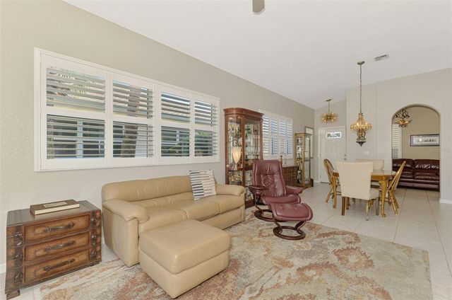 1771 FOUNTAIN VIEW CIRCLE, Venice, FL 34292