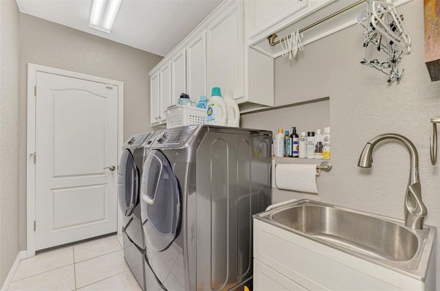 1771 FOUNTAIN VIEW CIRCLE, Venice, FL 34292