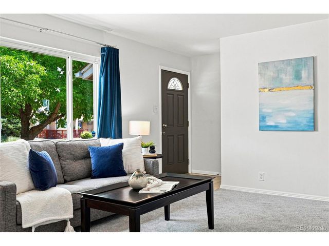 9231 Clayton St, Thornton, CO 80229