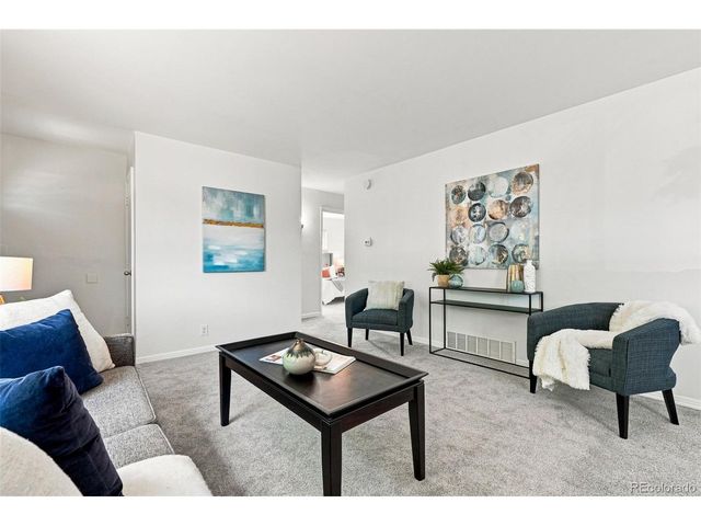 9231 Clayton St, Thornton, CO 80229