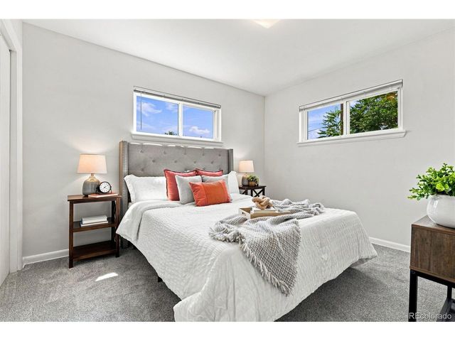 9231 Clayton St, Thornton, CO 80229