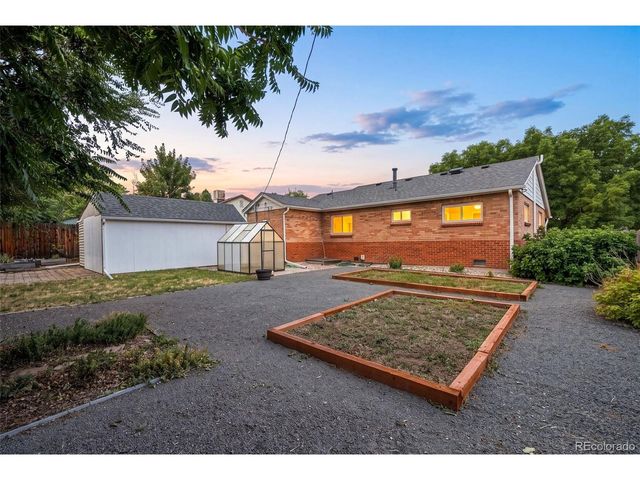 9231 Clayton St, Thornton, CO 80229