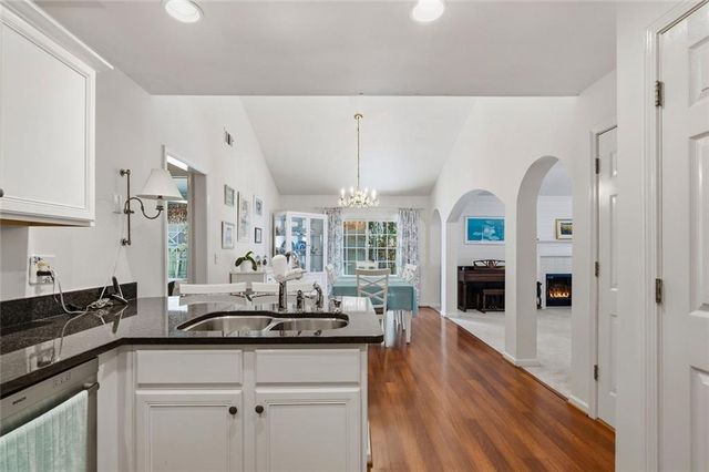 239 Park Place, Woodstock, GA 30189