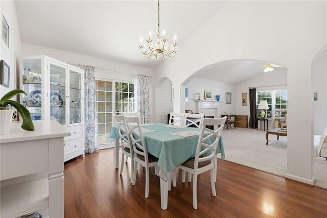 239 Park Place, Woodstock, GA 30189