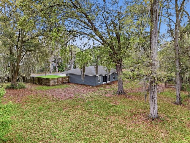 25103 NW 8TH AVENUE, Newberry, FL 32669